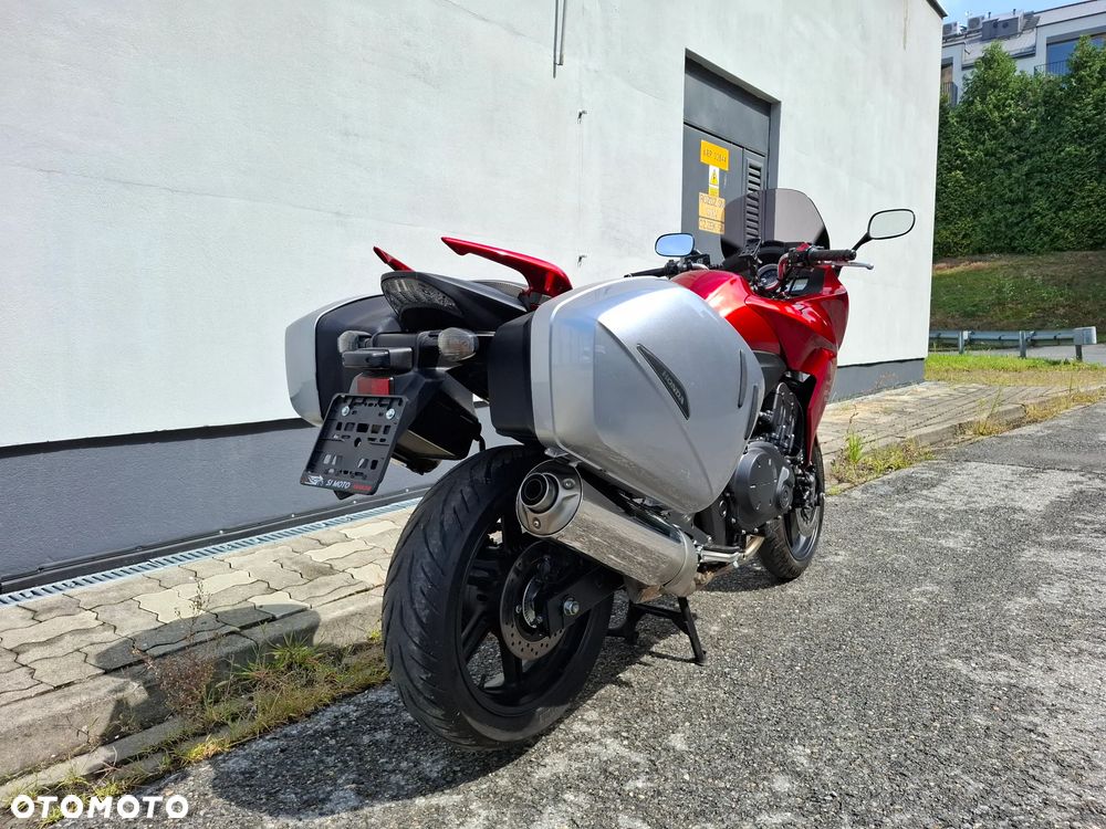 Honda CBF - 3