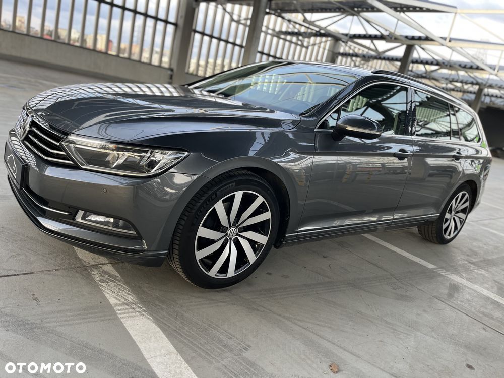 Volkswagen Passat - 12