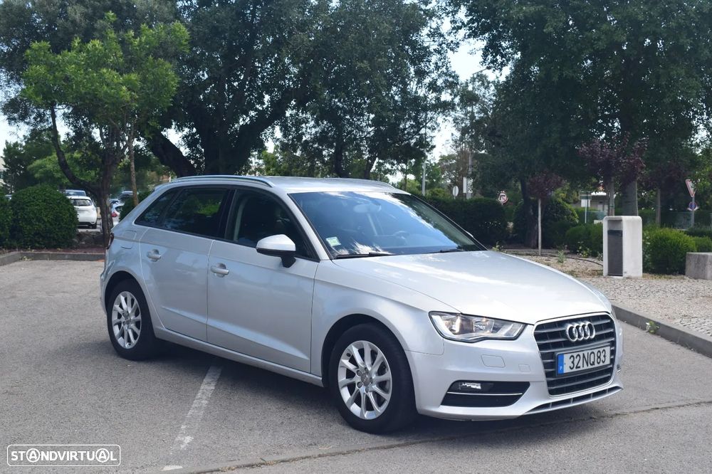Audi A3 Sportback 1.6 TDI Advance - 1