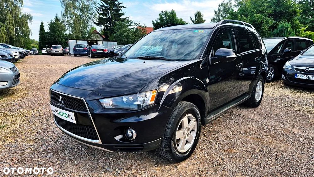 Mitsubishi Outlander 2.0 Intense 2WD EU5 CVT - 24