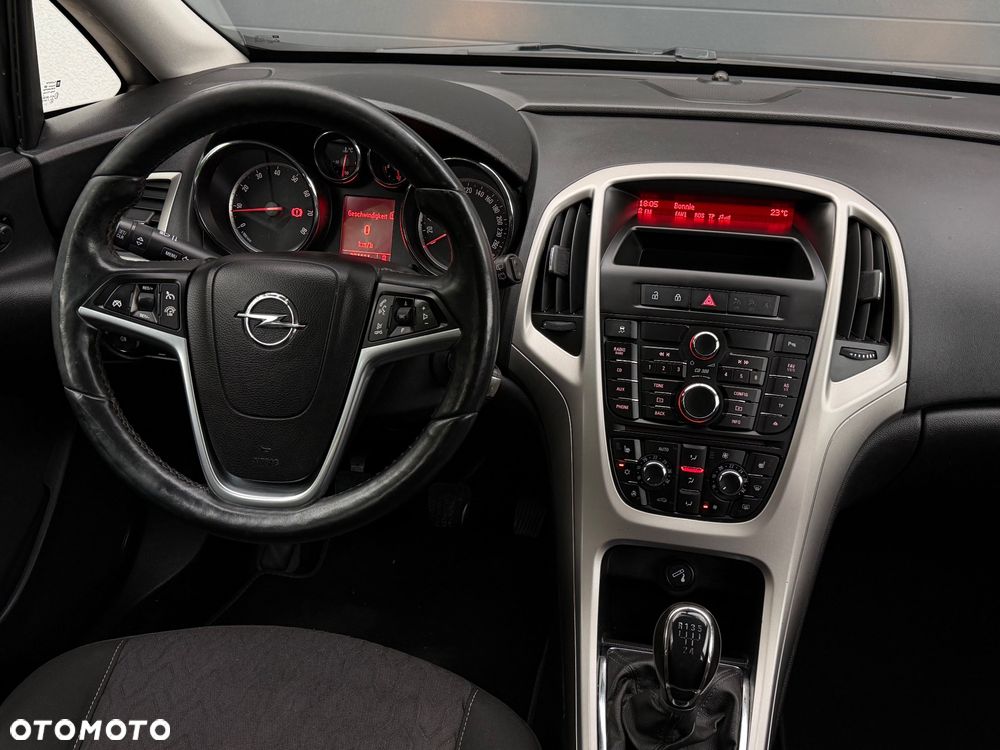 Opel Astra 1.4 Sport - 9
