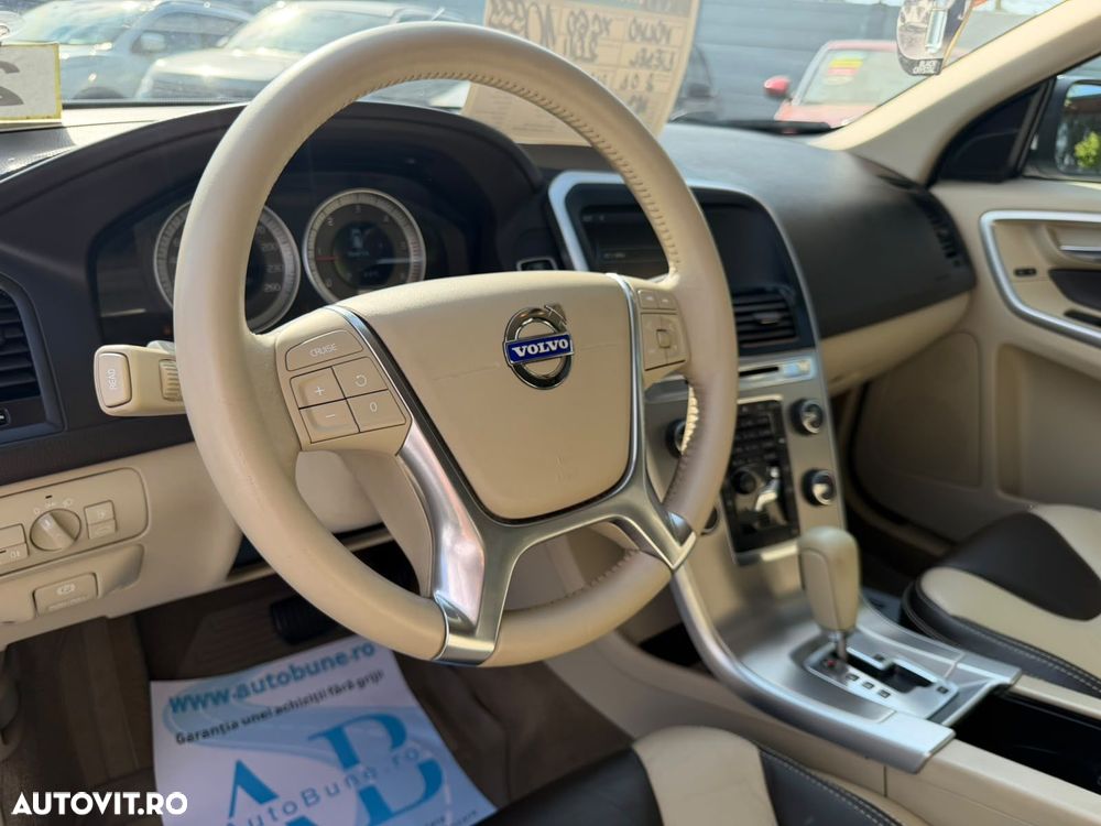 Volvo XC 60 - 11