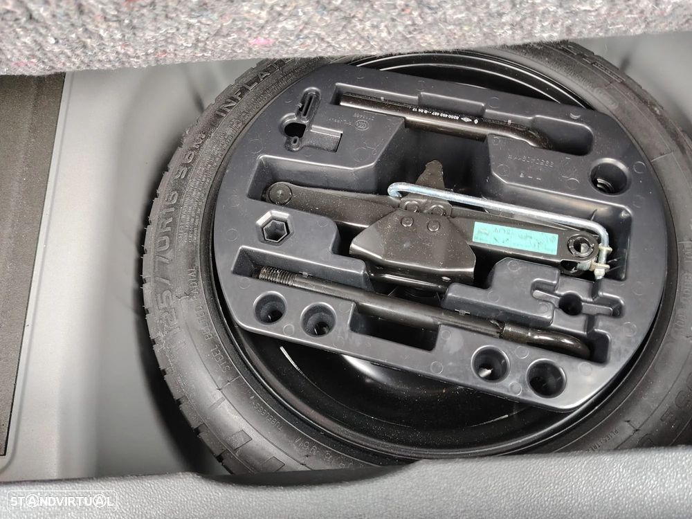 Renault Captur 0.9 TCE Exclusive - 25