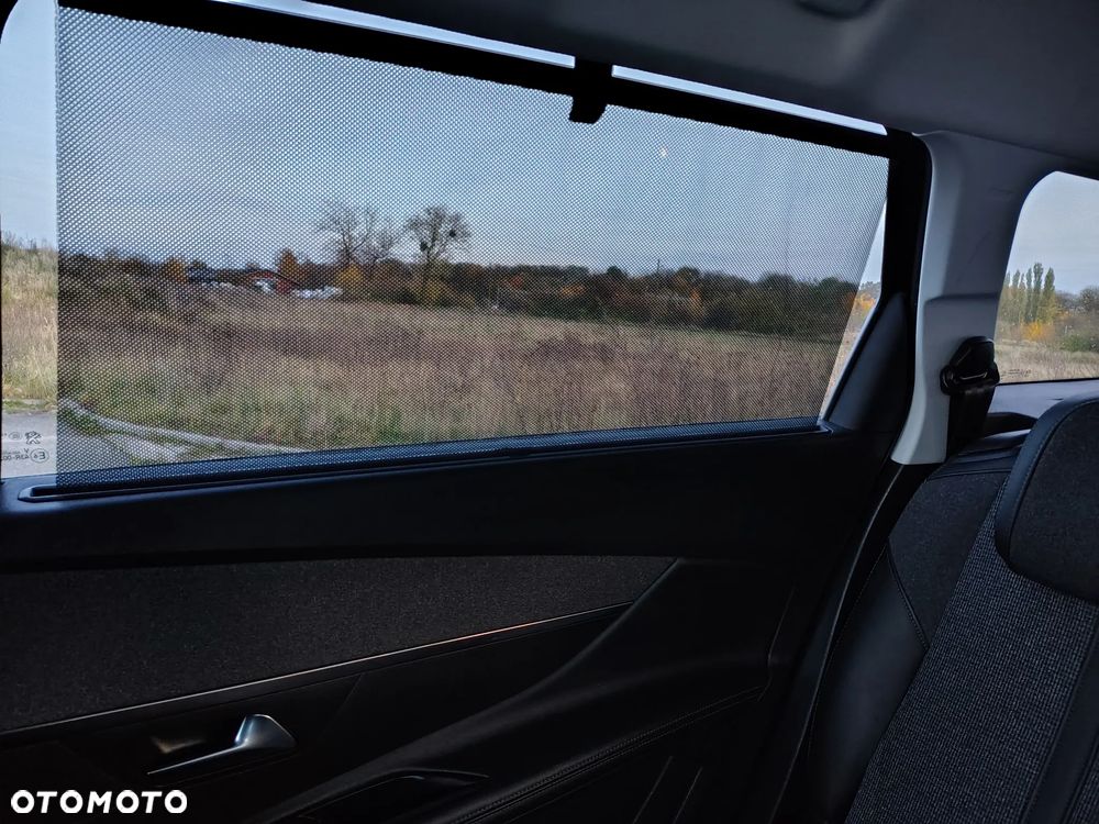 Peugeot 5008 BlueHDi 130 EAT8 Allure Pack - 9