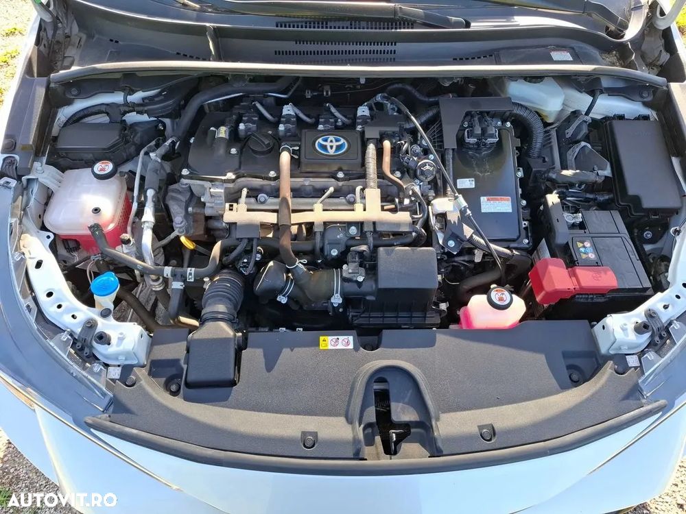 Toyota Corolla 1.8 Hybrid Touring Sports Business Edition - 23