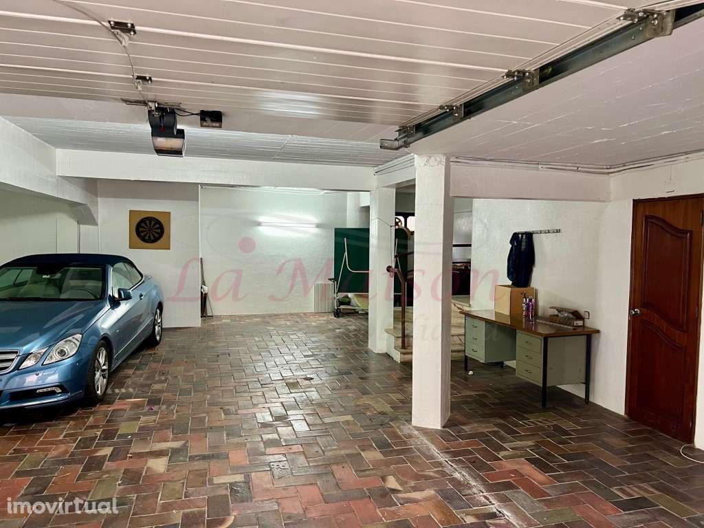 Moradia V4 Duplex no Centro de Loures - Grande imagem: 3/60