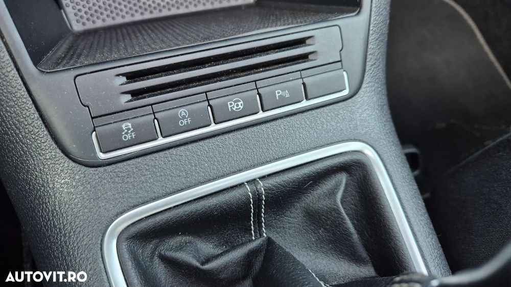 Volkswagen Tiguan - 11