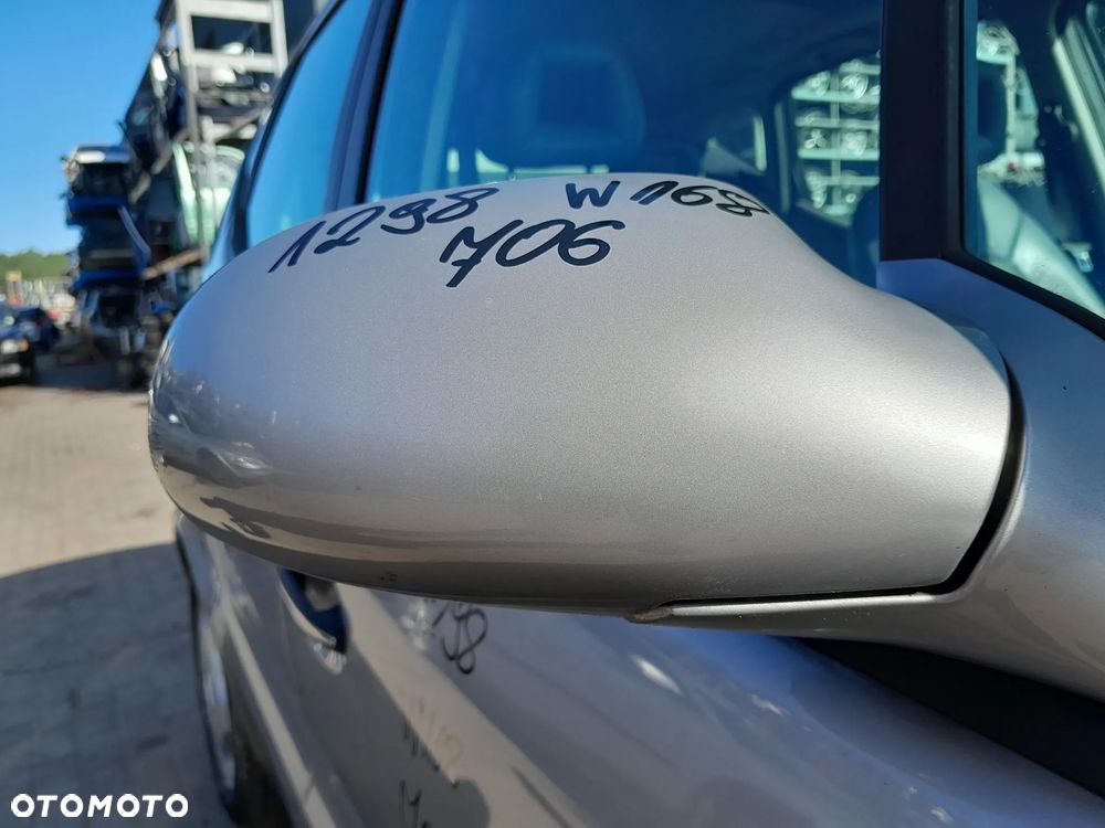 MERCEDES W168 LUSTERKO PRAWE PRZEDNIE PRAWY PRZÓD KOLOR: 706 - 2