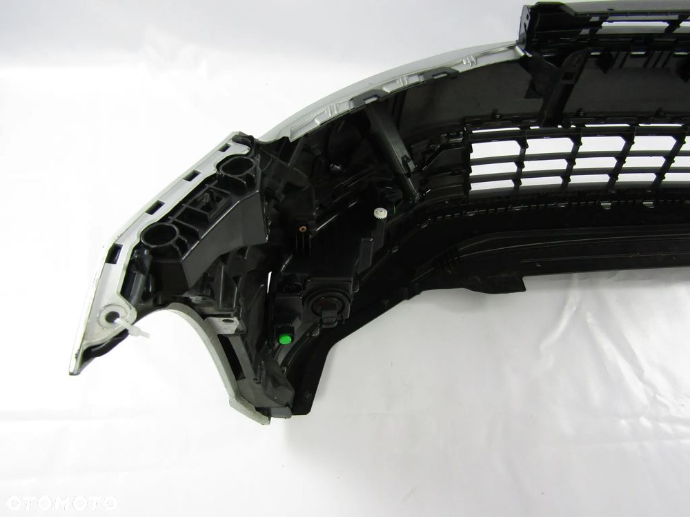 Zderzak przedni VW Golf 7 17 - 20 Sprysk. / Pdc-6 Lakier LA7W - 17