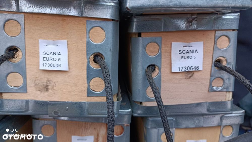 Wałek rozrządu SCANIA EURO 5  NOWY nr. 1730646  nie DAF  MAN VOLVO - 3