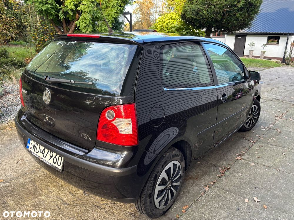Volkswagen Polo 2003 photo 3