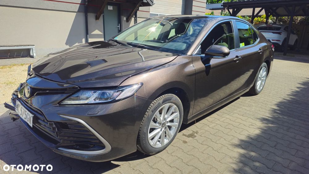 Toyota Camry 2.5 Hybrid Comfort CVT - 2