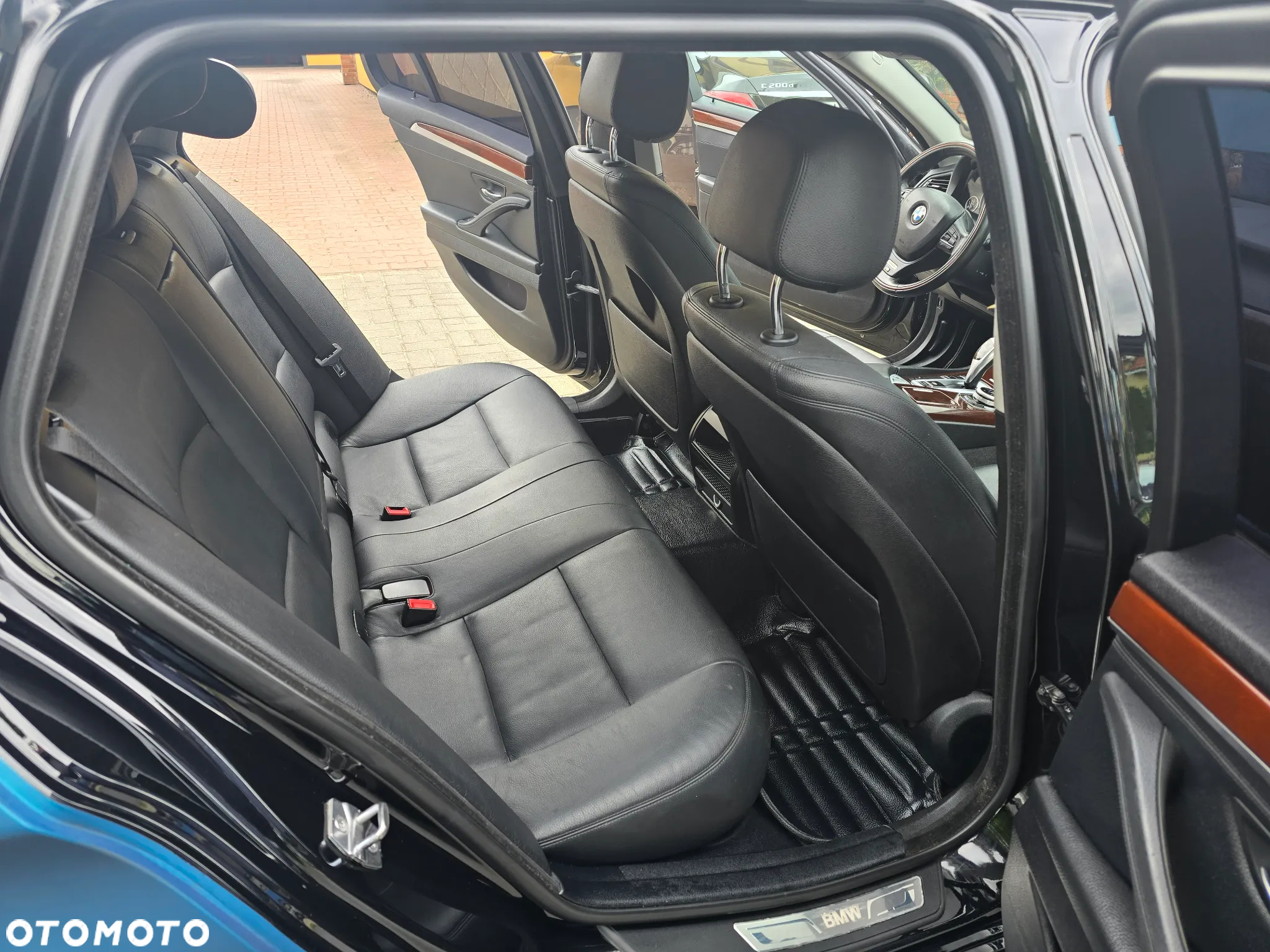 BMW Seria 5 530d Touring Modern Line - 21