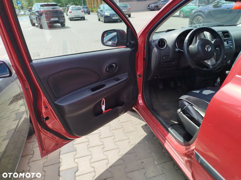 Nissan Micra - 1