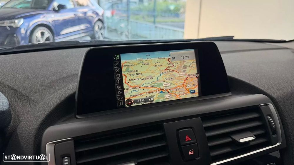 BMW 116 d Sport Line - 23