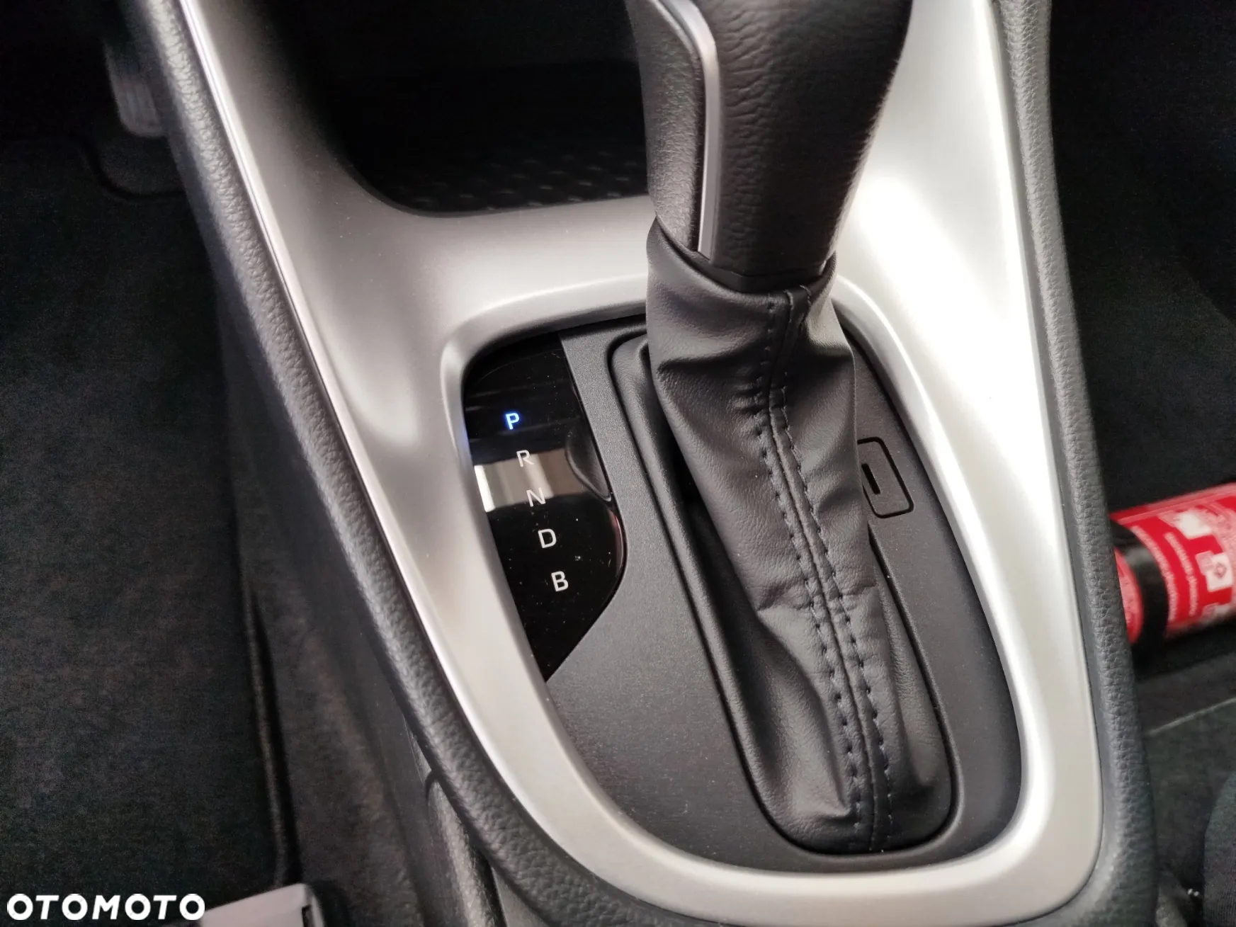 Toyota Yaris Hybrid 1.5 Comfort - 14