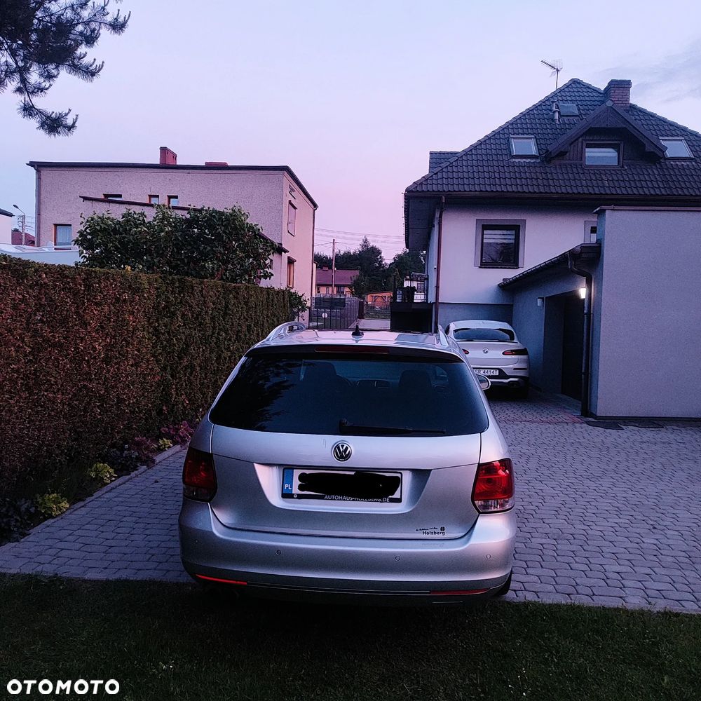 Volkswagen Golf 2.0 TDI DPF Highline - 6