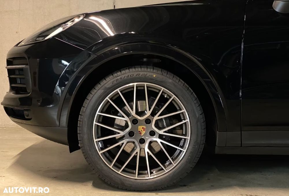 Porsche Cayenne Tiptronic S Platinum Edition - 18