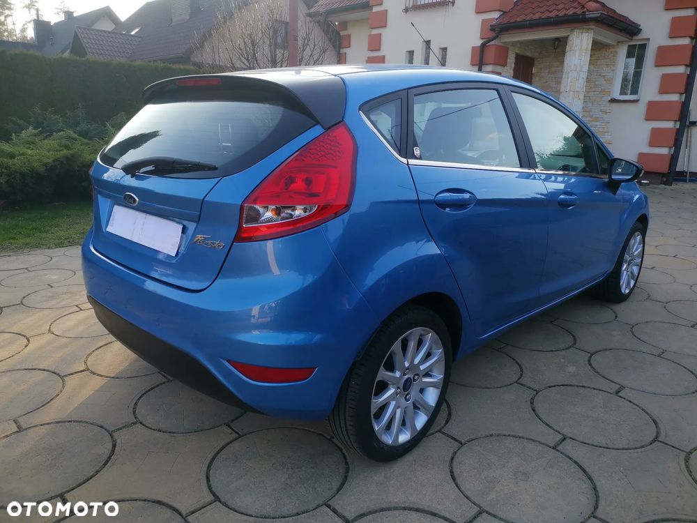 Ford Fiesta 1.4 TDCi Ghia - 8