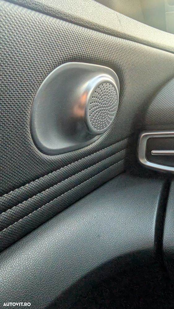 Hyundai Elantra - 28