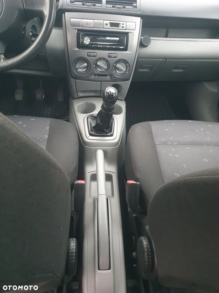 Mazda 2 1.25 Comfort - 16