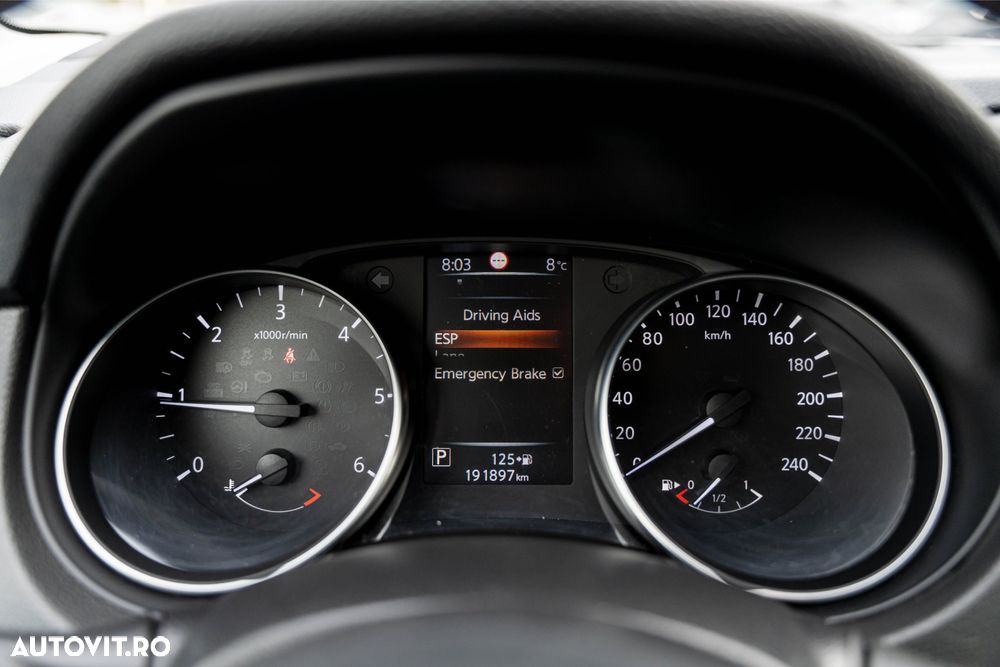 Nissan Qashqai 1.6 DCI Xtronic N-Connecta - 26