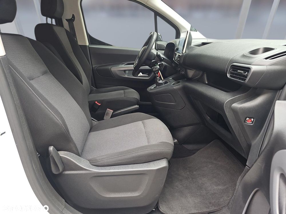 Toyota Proace City Verso 1.5 D-4D Business - 11