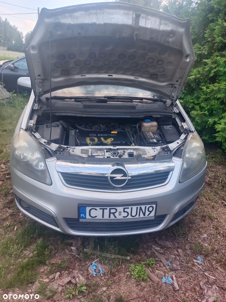 Opel Zafira 1.8 - 2