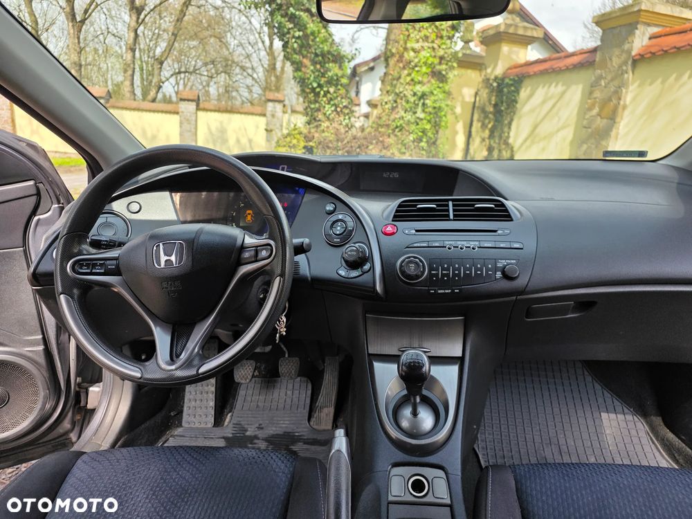 Honda Civic 1.4 Base / S - 11