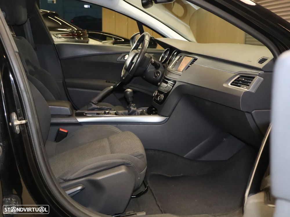 Peugeot 508 SW HDi FAP 165 Active - 13