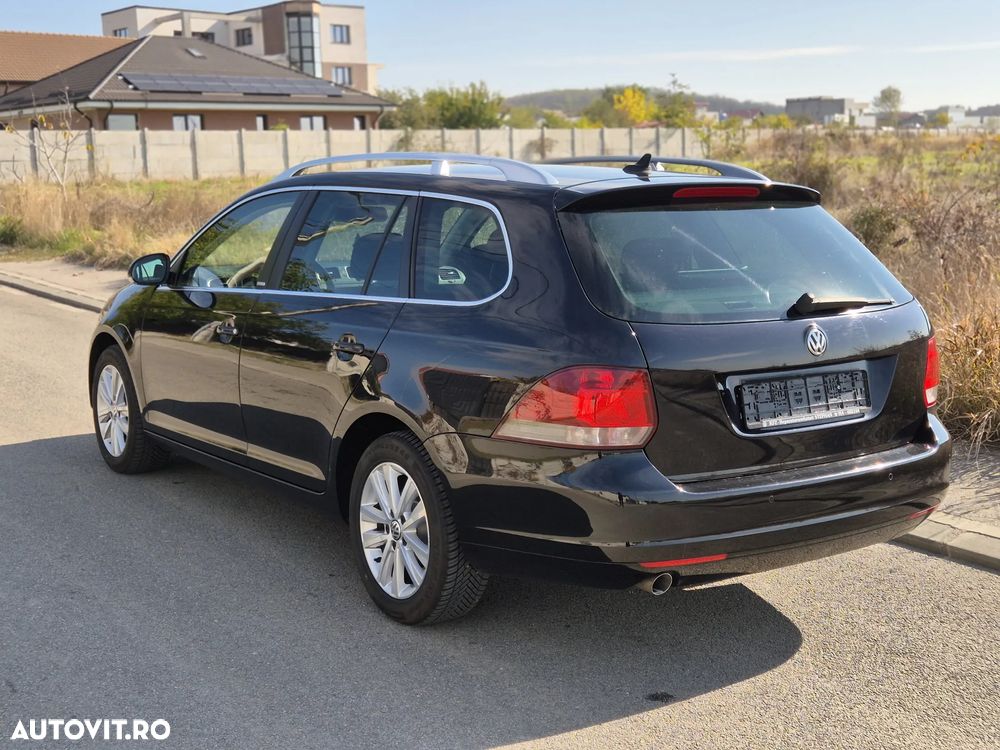 Volkswagen Golf 1.6 TDI DPF BlueMotion Technology Style - 4