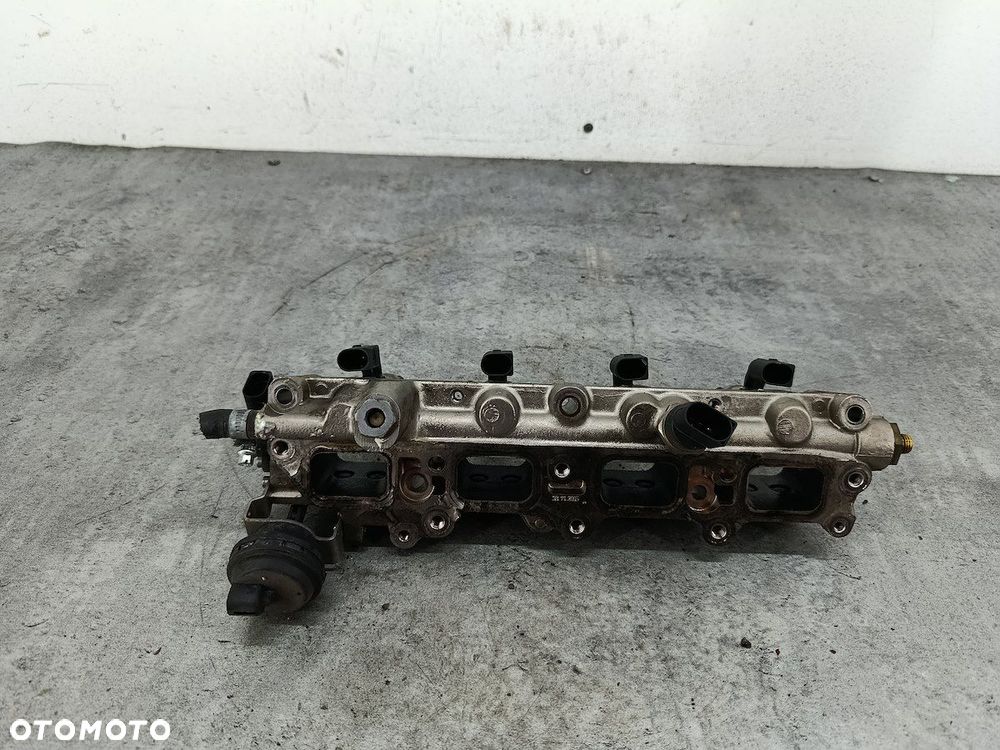 LISTWA WTRYSKOWA BENZYNA VW PASSAT B6 GK00266 1.6 FSI - 4