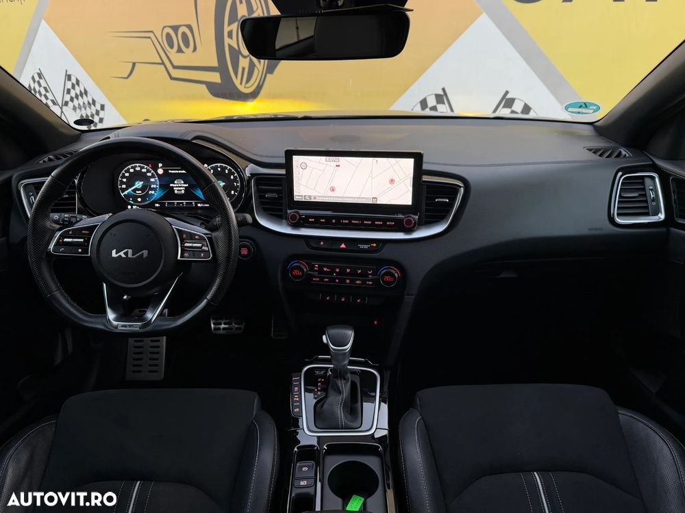 Kia XCeed 1.5 T-GDI OPF DCT7 GT-LINE - 11