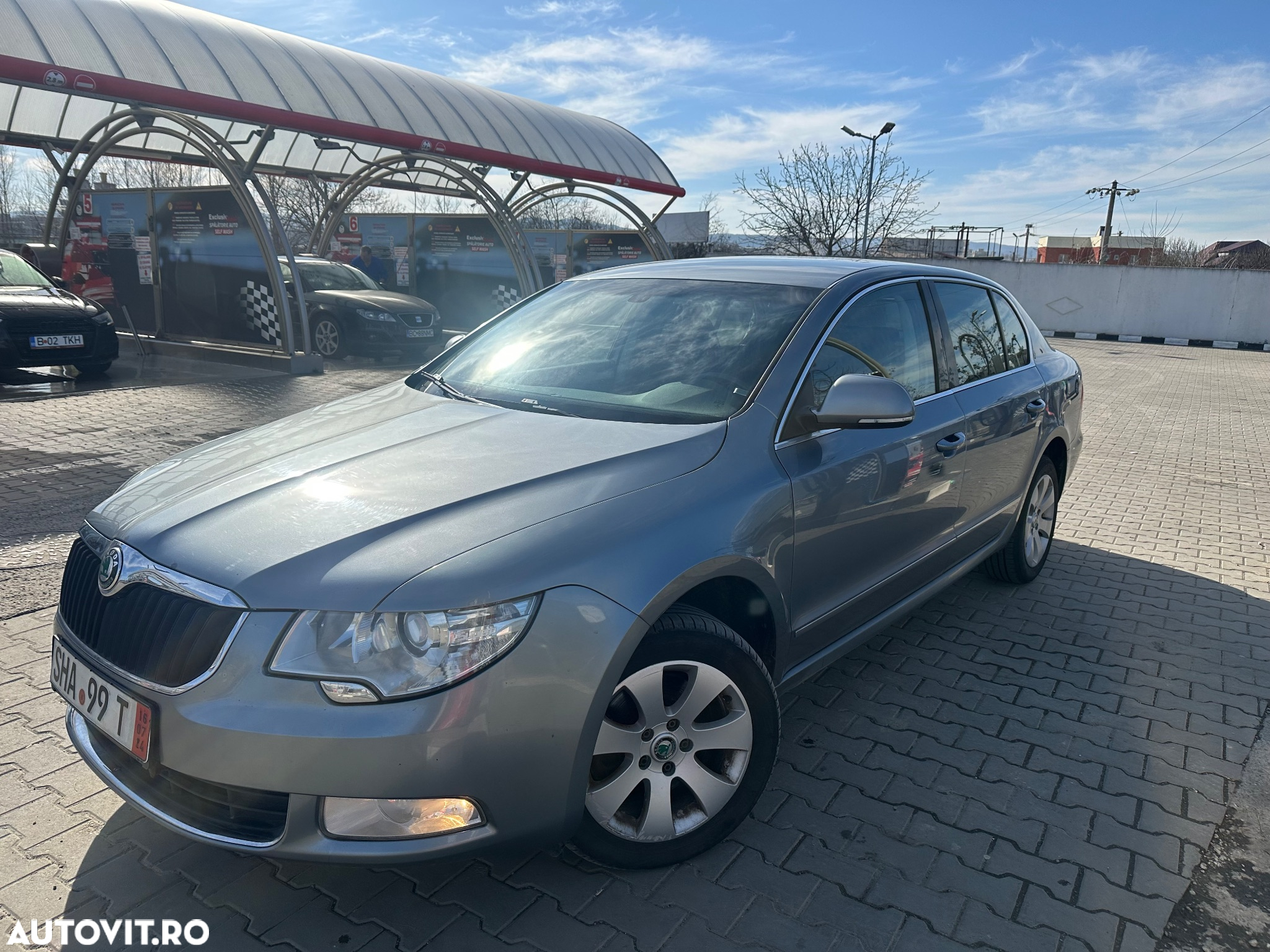 Skoda Superb 2.0 TDI 4x4 DSG Elegance - 2