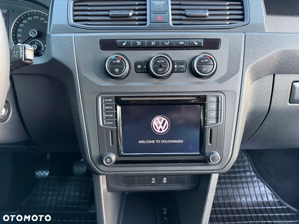 Volkswagen Caddy - 21