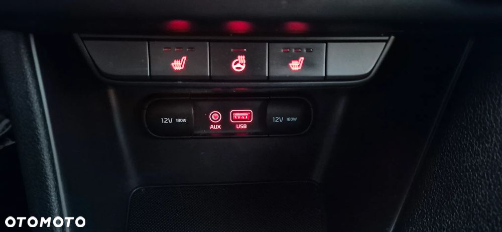 Kia Sportage - 18