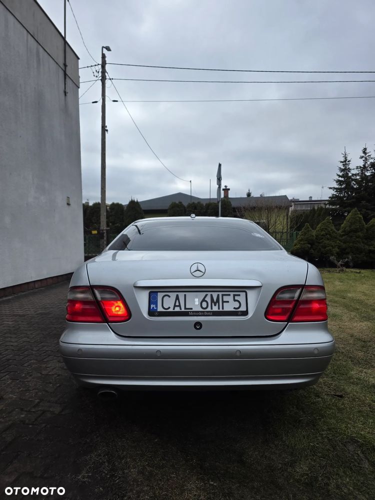 Mercedes-Benz CLK - 7