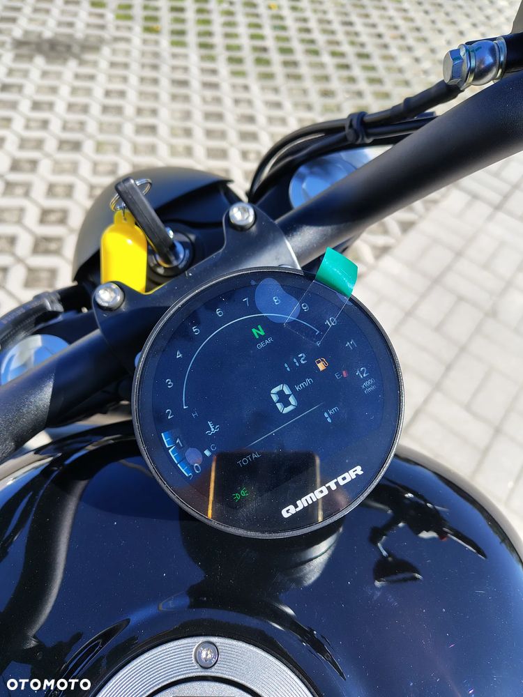 QJMOTOR SRV 125V - 5