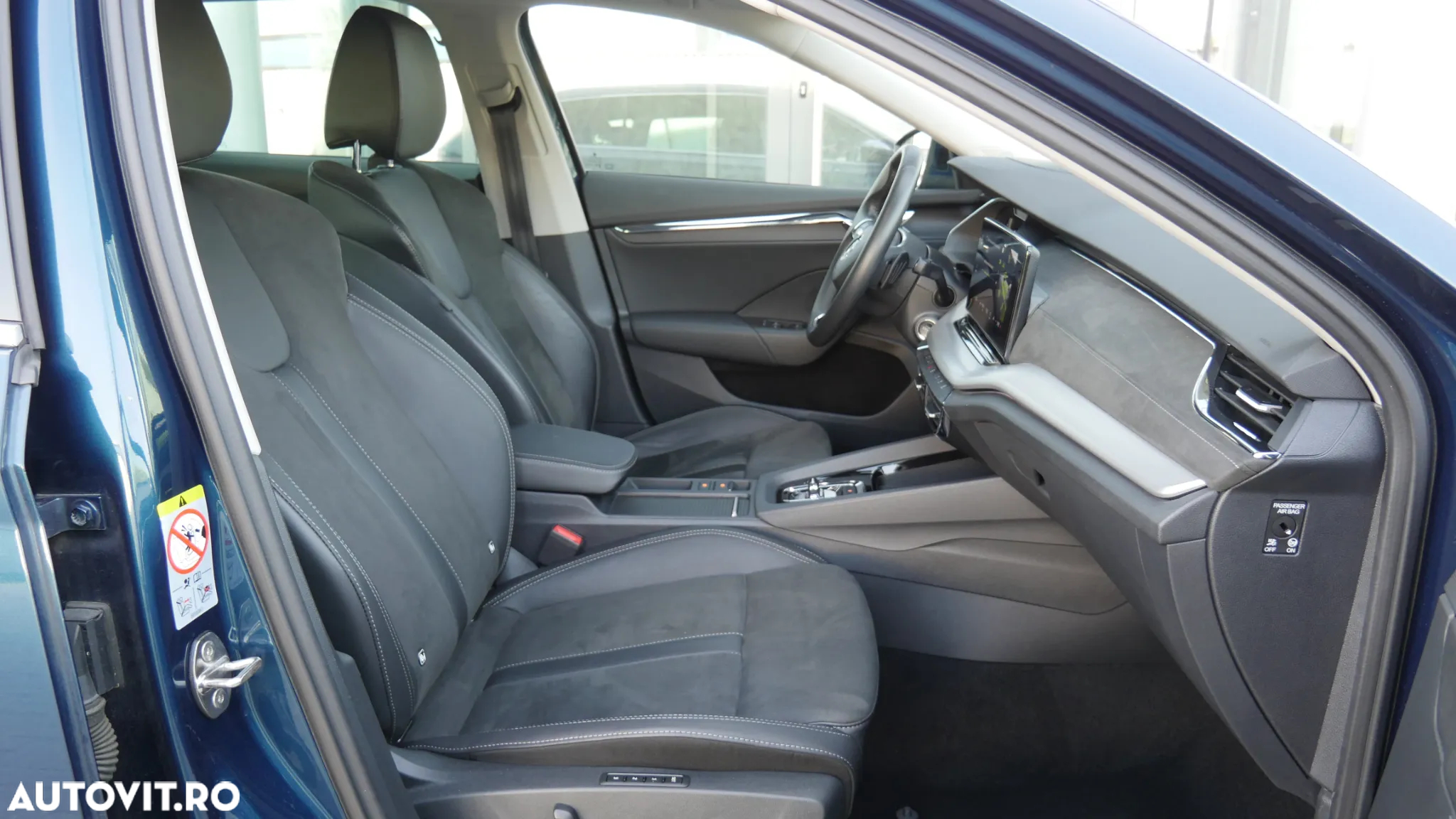 Skoda Octavia Combi 2.0 TDI DSG Style - 14