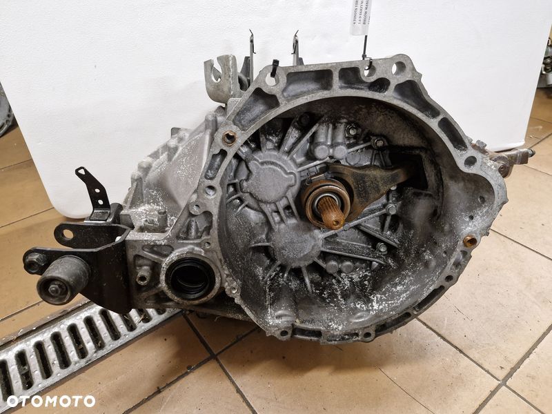 TOYOTA VERSO I 1 LIFT 1.6 D D4D SKRZYNIA BIEGÓW MANUAL 6B - 3
