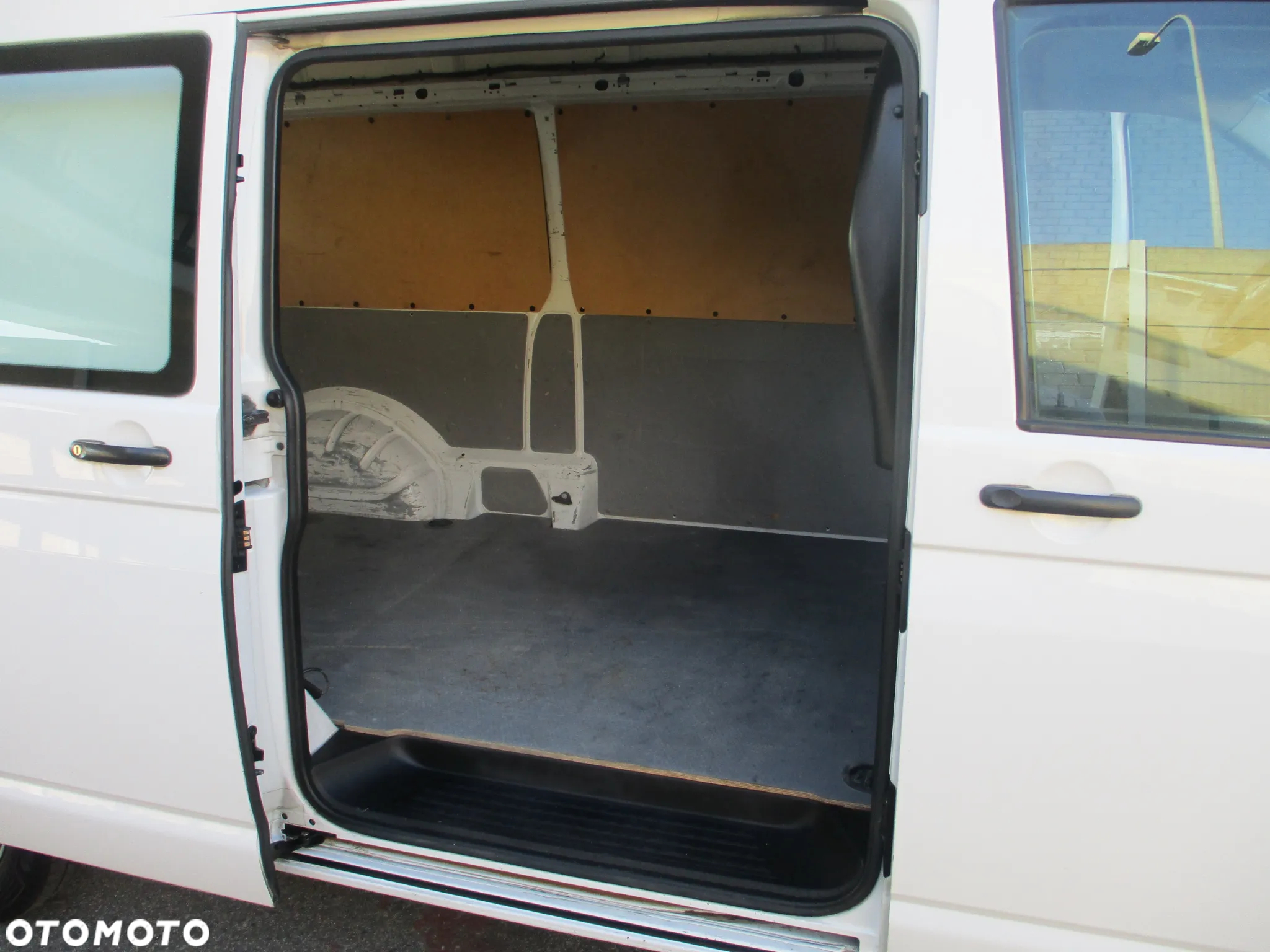 Volkswagen TRANSPORTER - 11