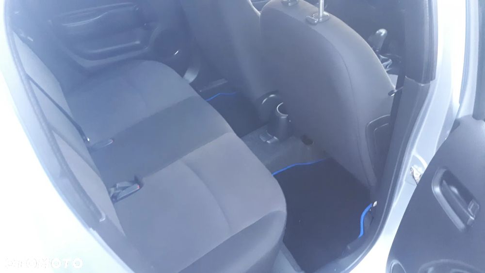 Mitsubishi Space Star 1.0 - 16