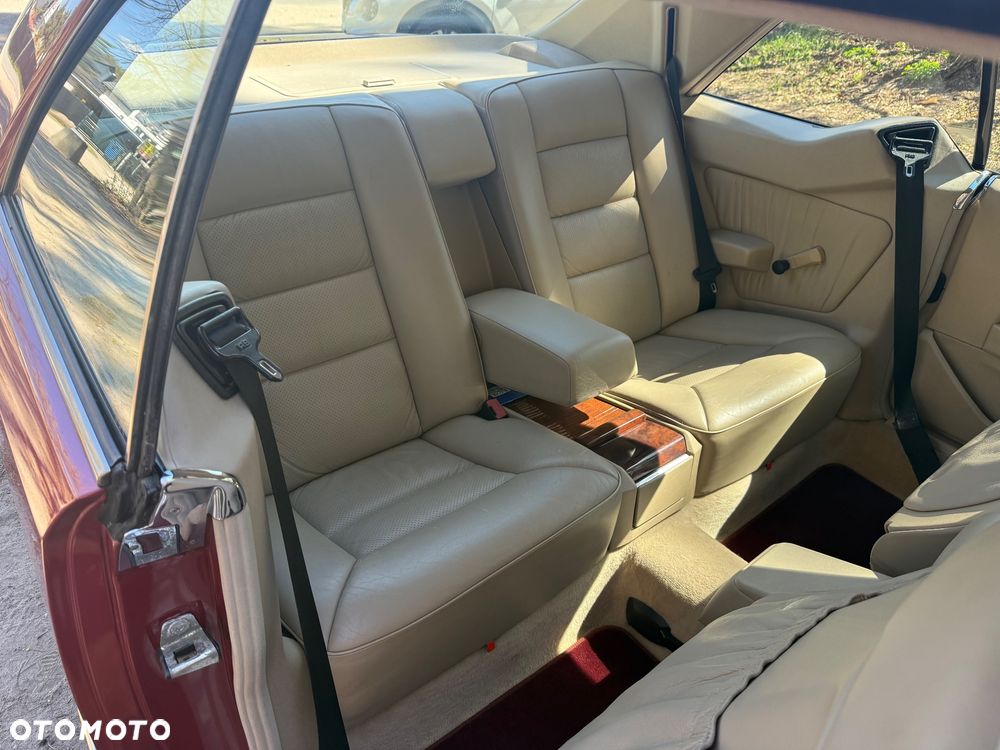 Mercedes-Benz W124 (1984-1993) - 24