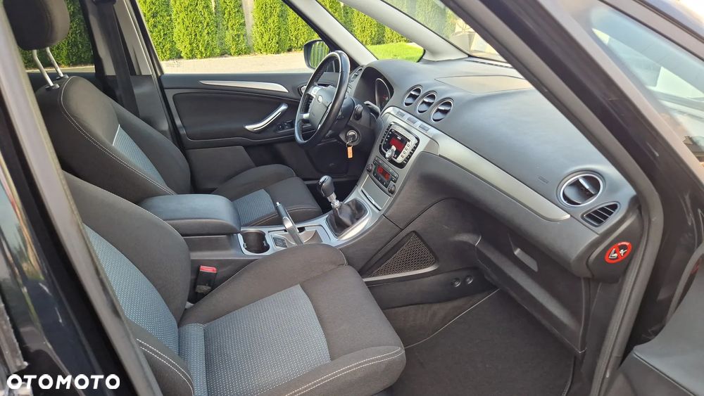 Ford S-Max 2.0 TDCi DPF Titanium - 8