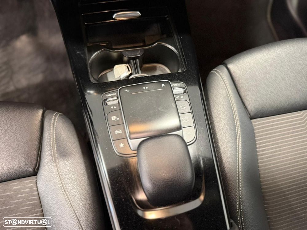 Mercedes-Benz A 180 d Progressive Aut. - 7