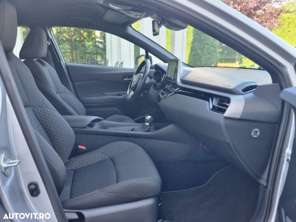 Toyota C-HR 2.0 HSD 184 CP 4x2 CVT Style - 9