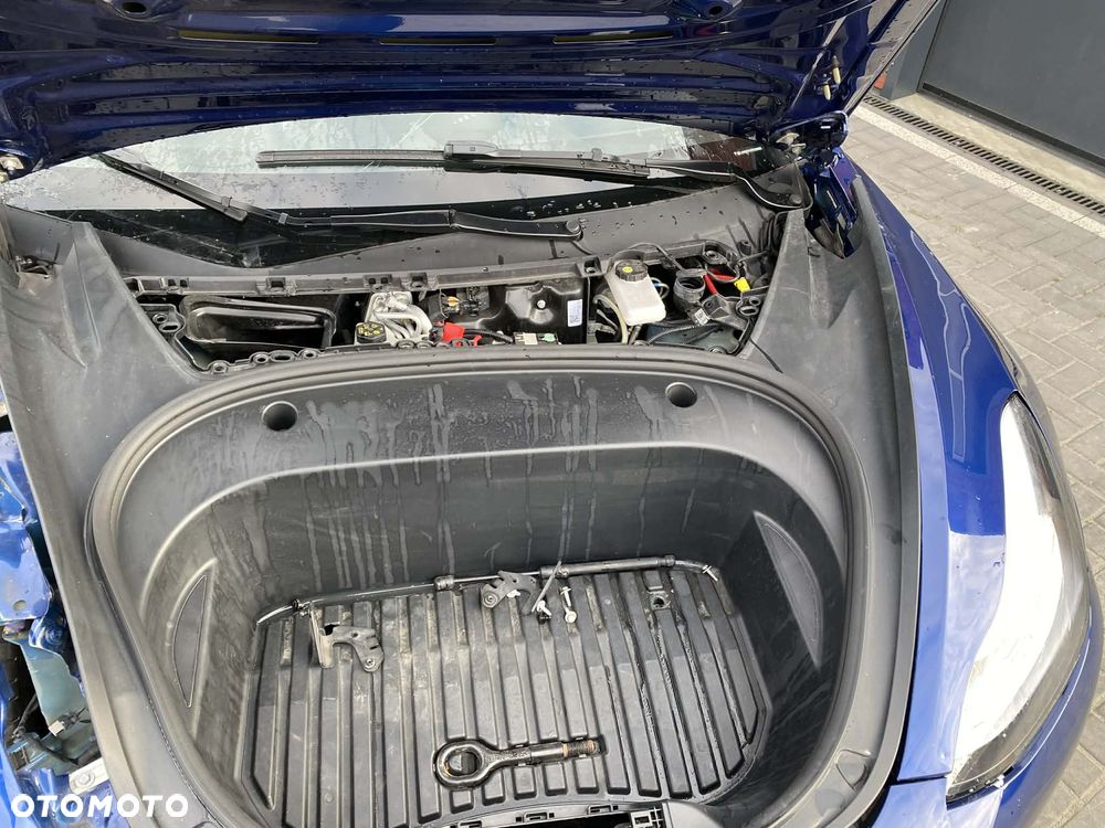 Tesla Model 3 Standard Hinterradantrieb - 17