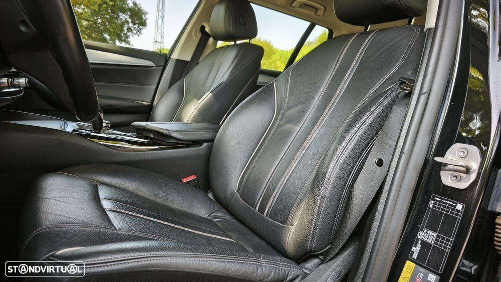 BMW 530 e xDrive Aut. Luxury Line — fotografia 33