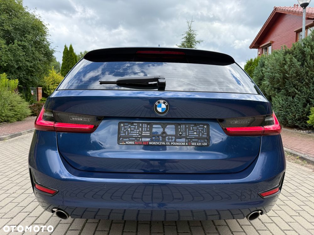 BMW Seria 3 318d Sport Line - 7