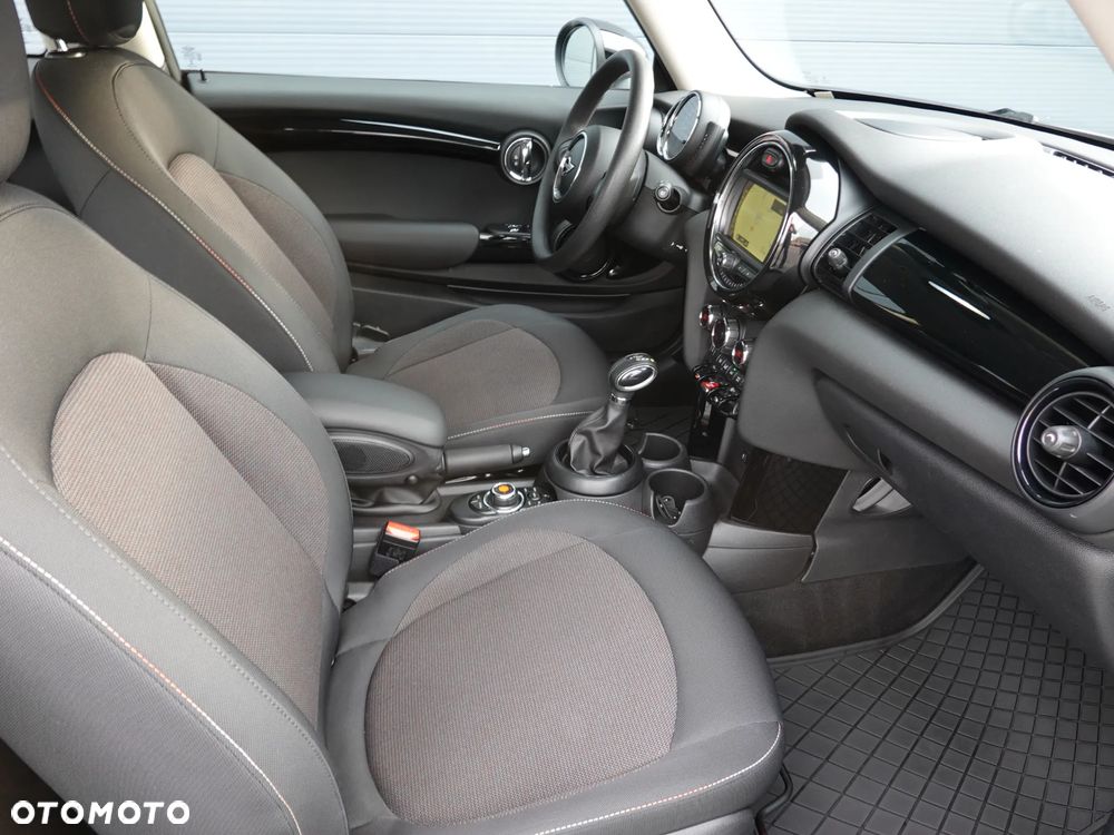 MINI Cooper - 21